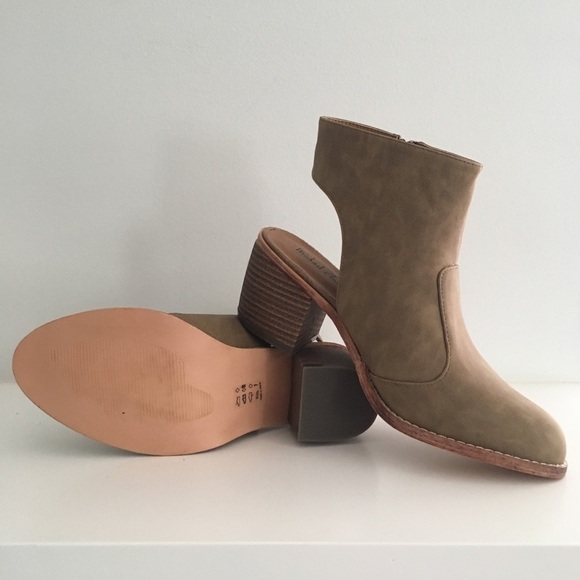 Comfortable Open Back Western Moto Boho Bootie - Picture 3 of 4